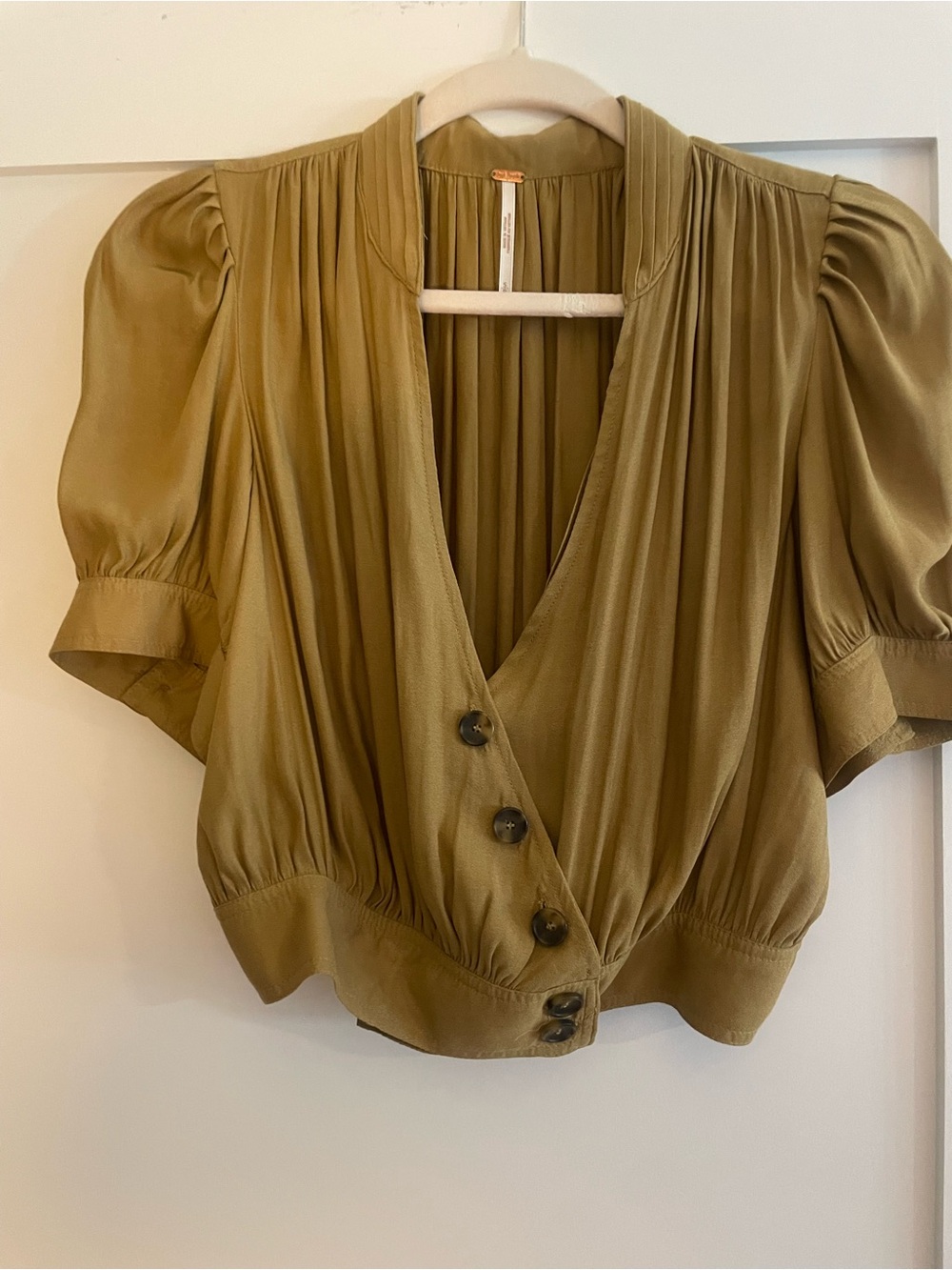 NWOT - Free People Crop Blouse